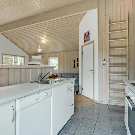 Cozy In Hurup Thy With Sauna Feriehus